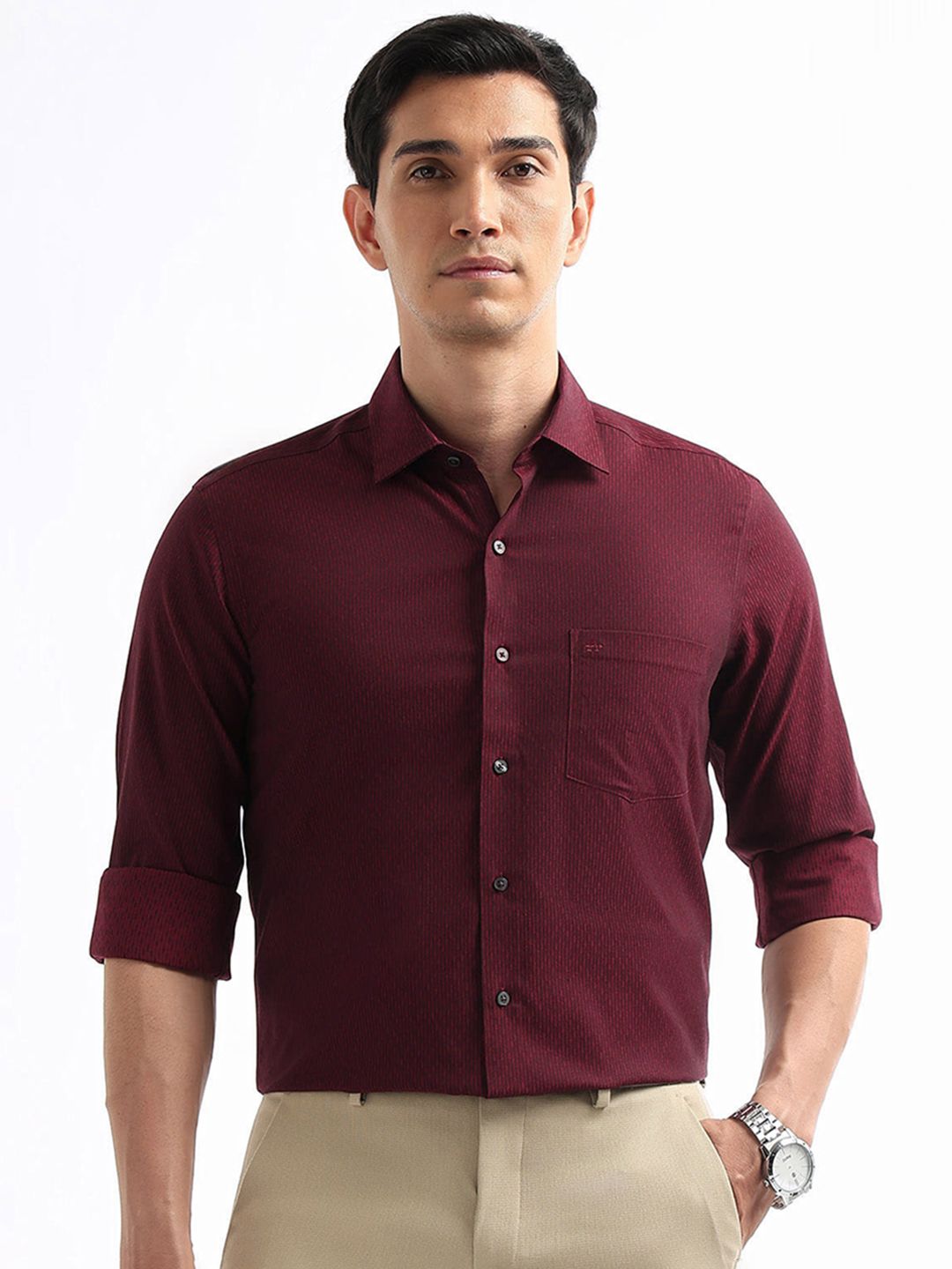 Arrow Arrow Manhattan Slim Fit Striped Wrinkle Free Pure Cotton Formal Shirt