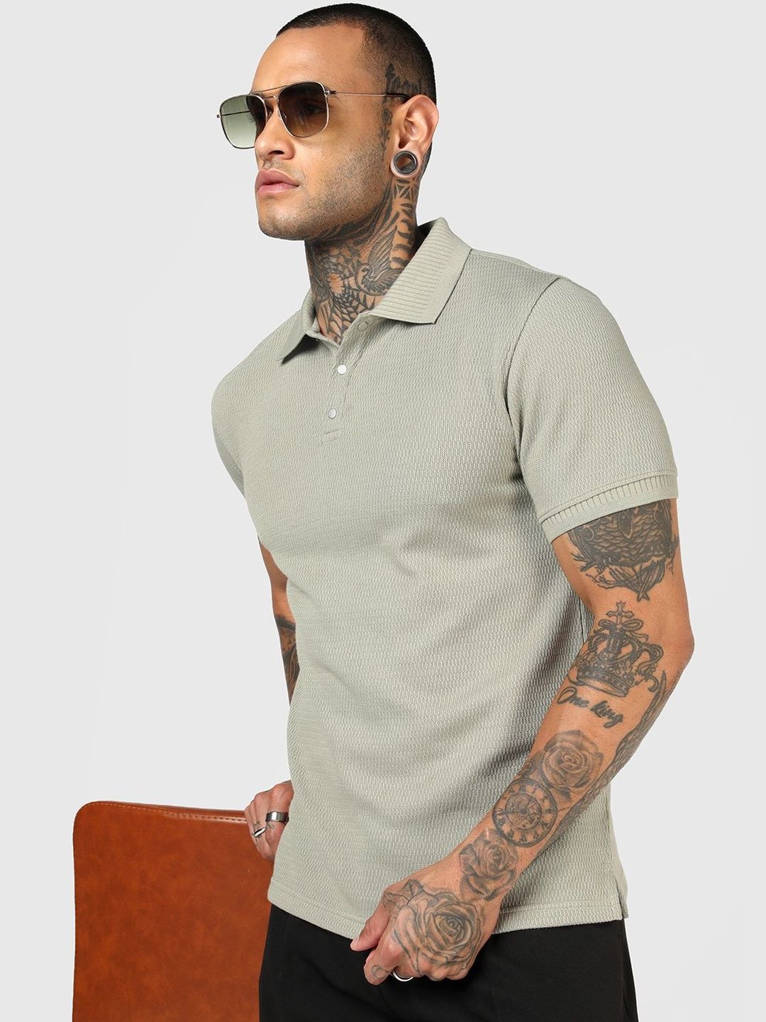 Bewakoof Men Muted Sage Green Textured Polo T-shirt