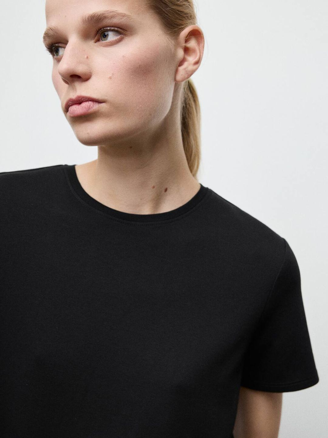 Round Neck Pure Cotton T-shirt