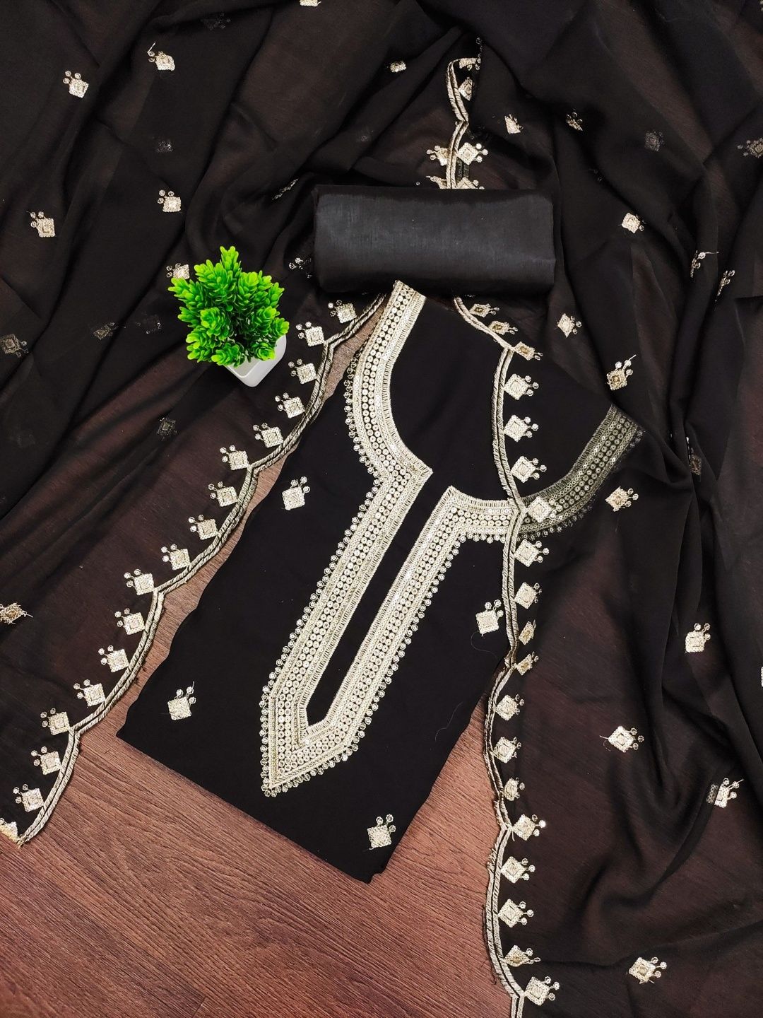 Dhaaga Ghar Embroidered Unstitched Dress Material