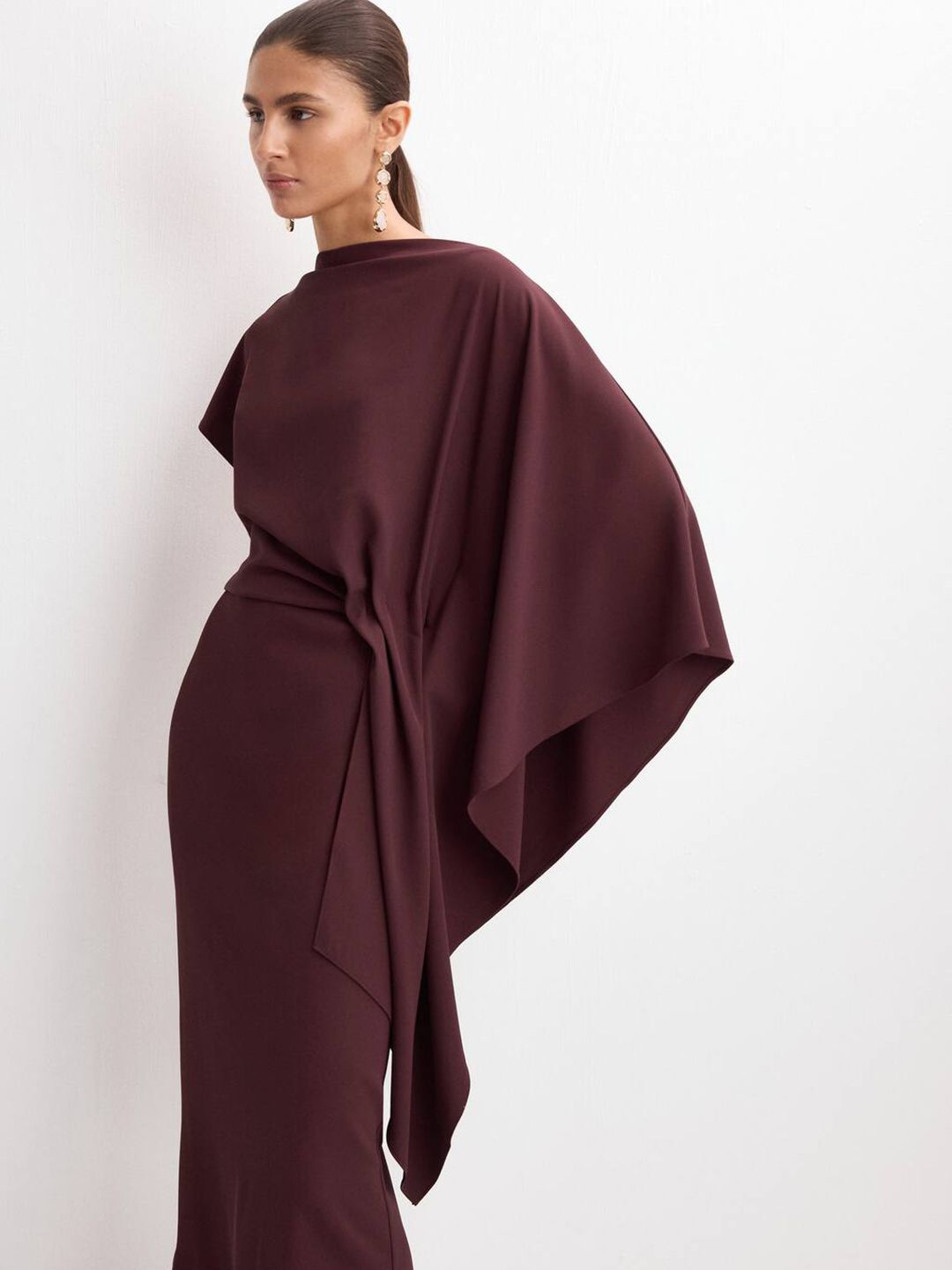 Extended Sleeves Asymmetric Neck Gathers Sheath Dress