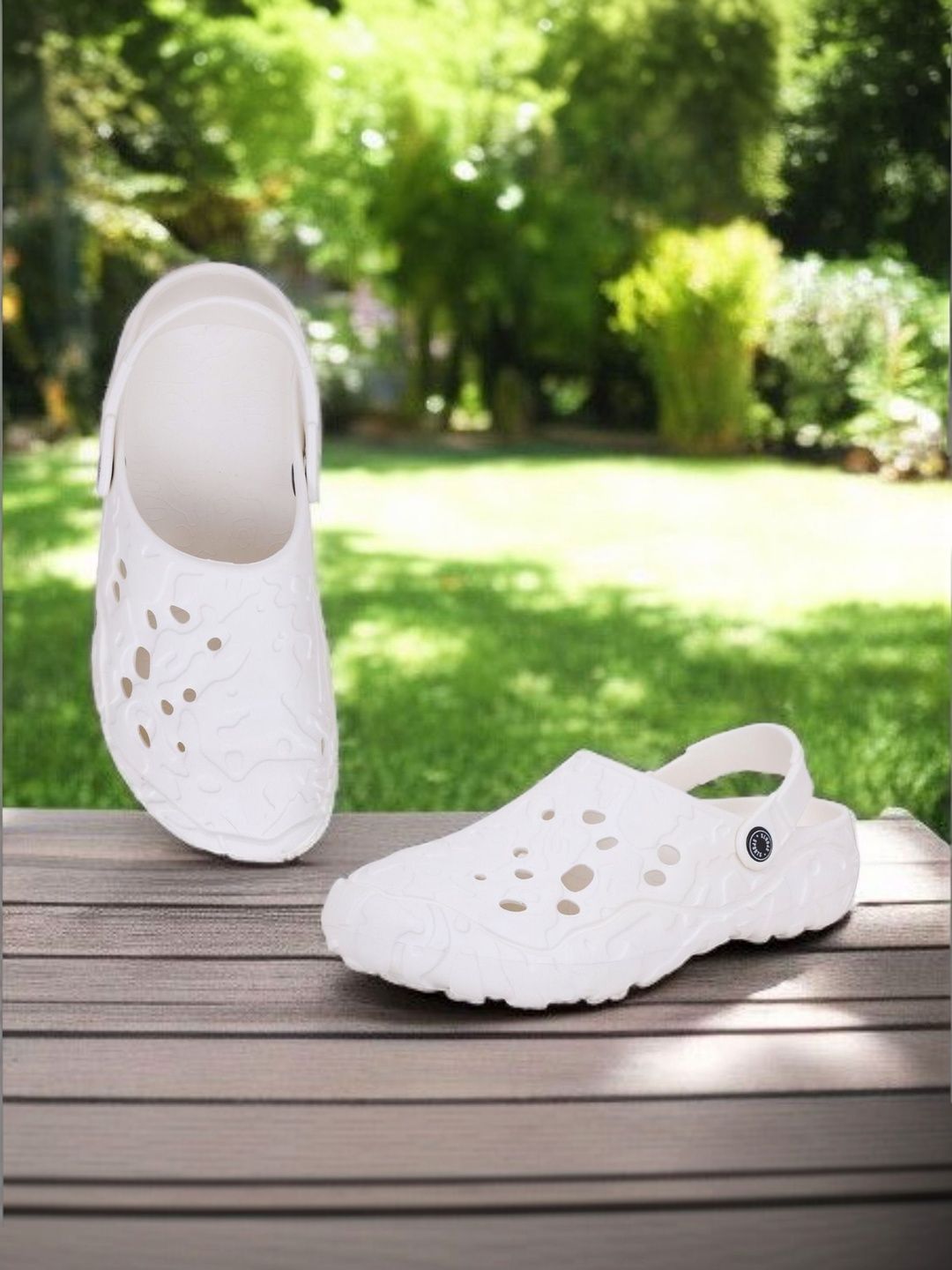KAPYANSH Men Clogs