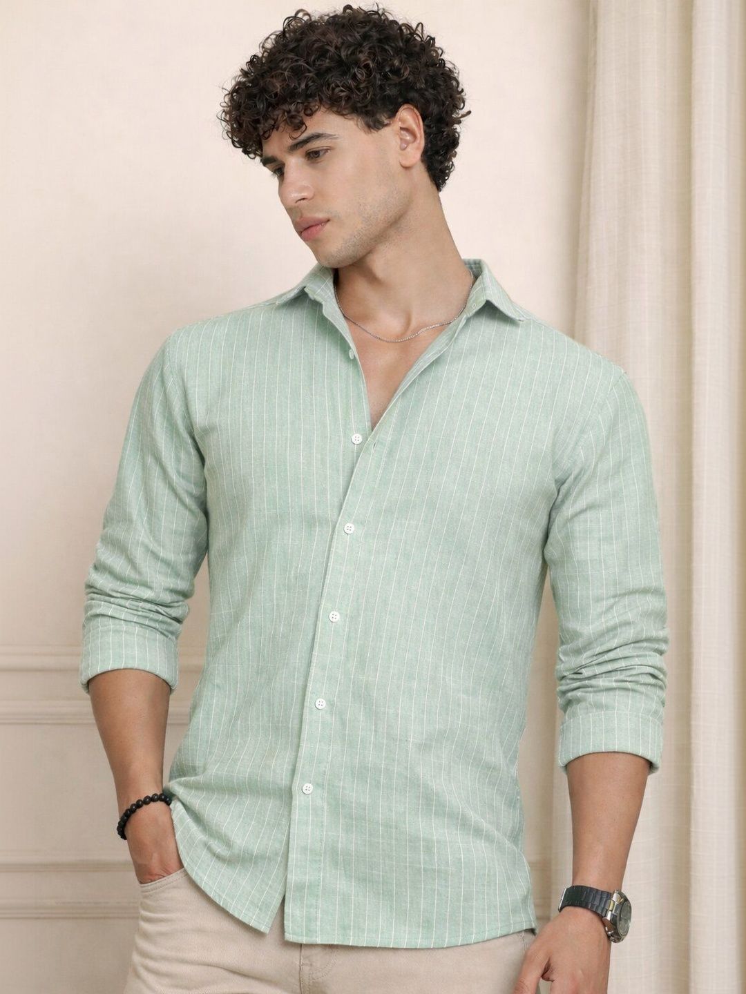 The Roadster Lifestyle Co. Striped Pure Cotton Spread Collar Casual Shirt