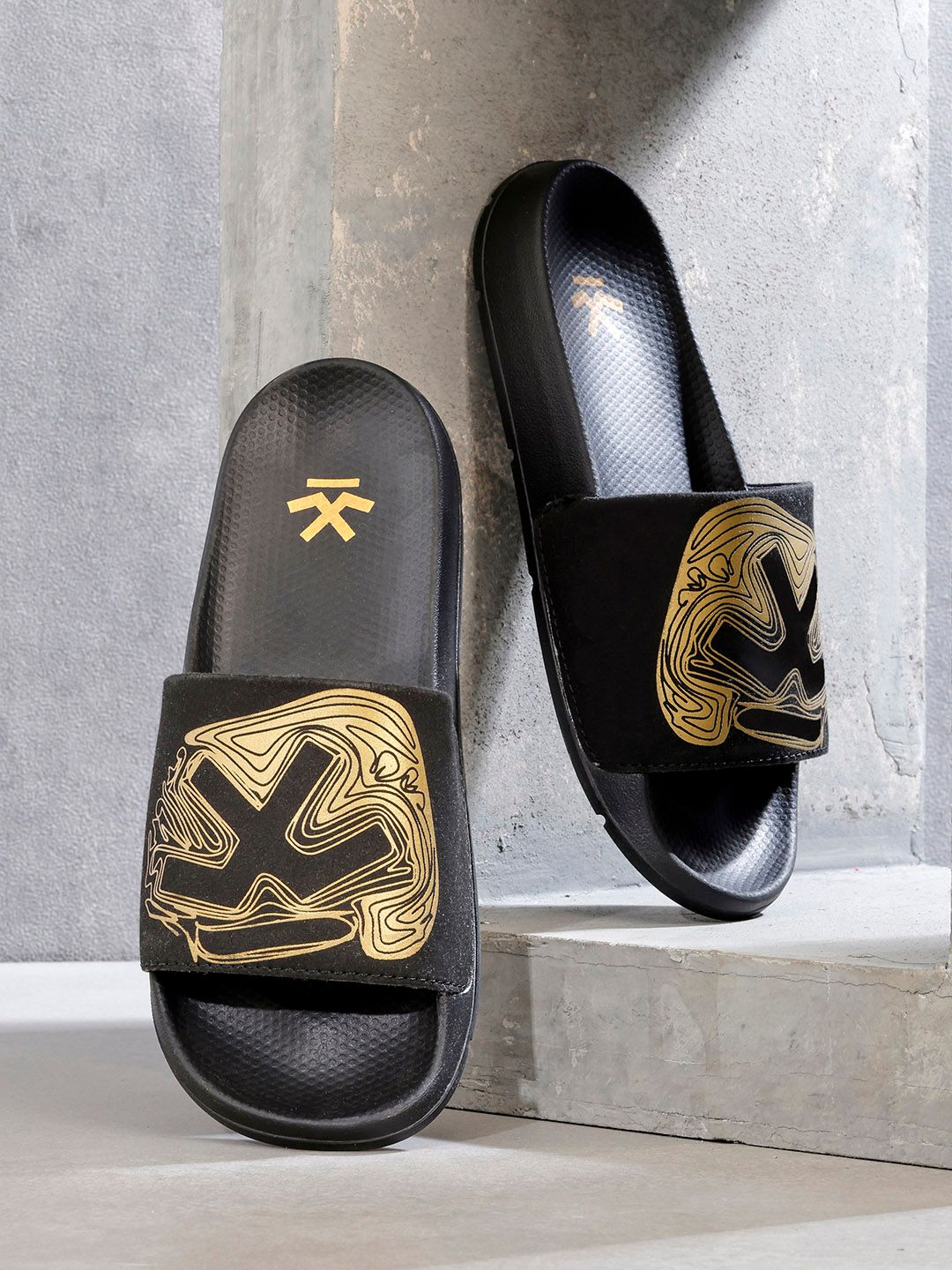 WROGN Men Printed Sliders