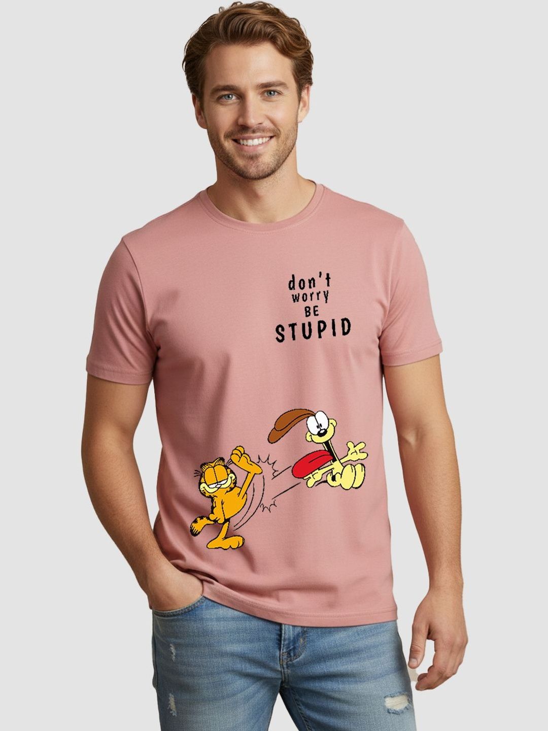 Greylongg Men Garfield Printed T-shirt
