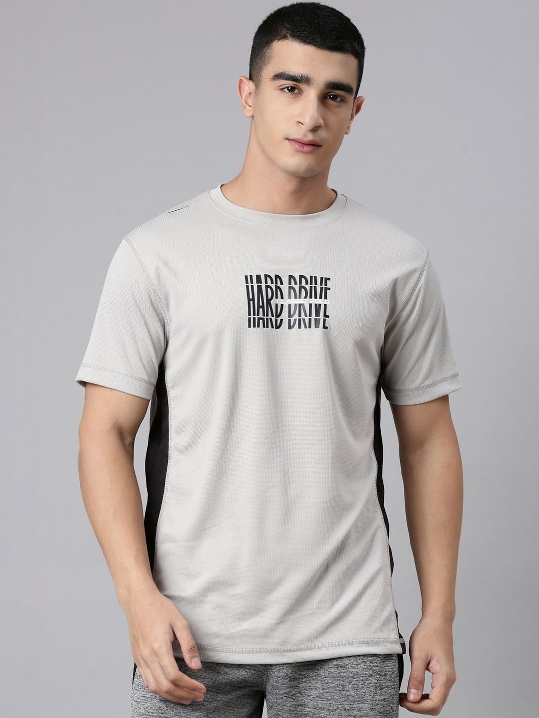 Classic Polo Men Typography Colourblocked Slim Fit T-shirt