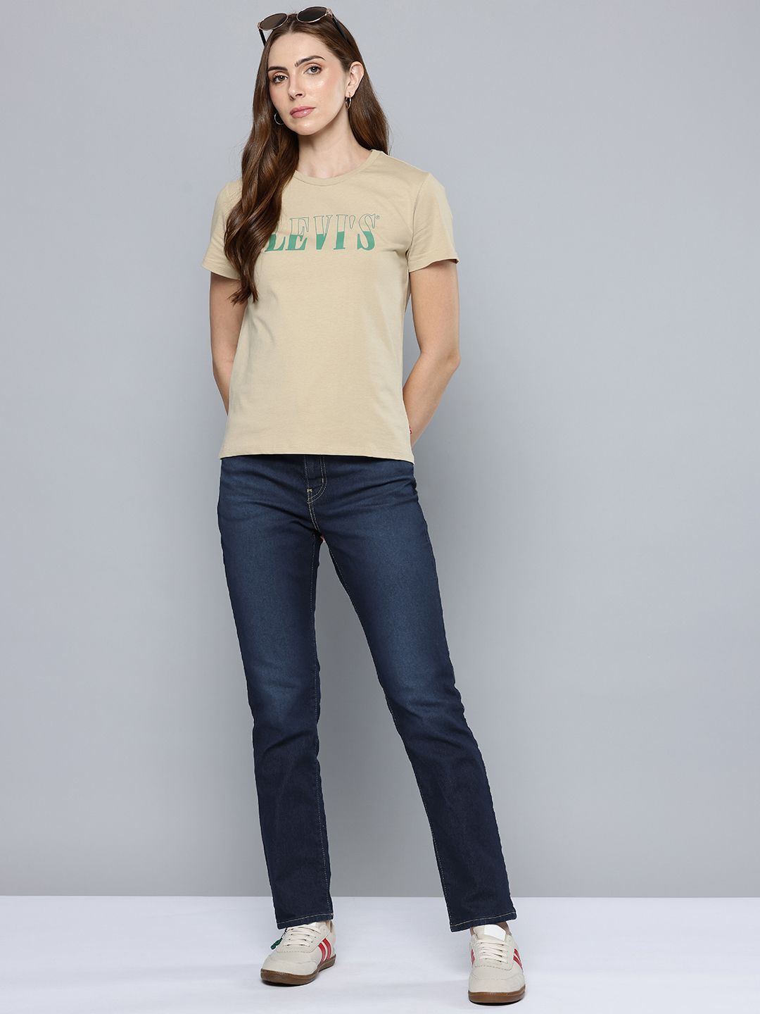724 Slim Straight Fit High-Rise Light Fade Stretchable Jeans