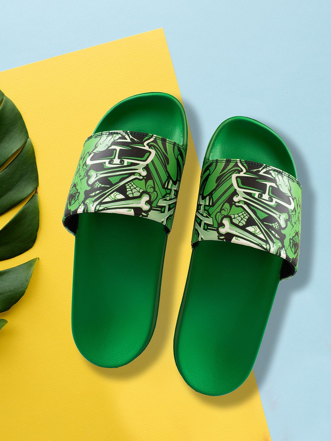 ARVAN Men Printed Sliders