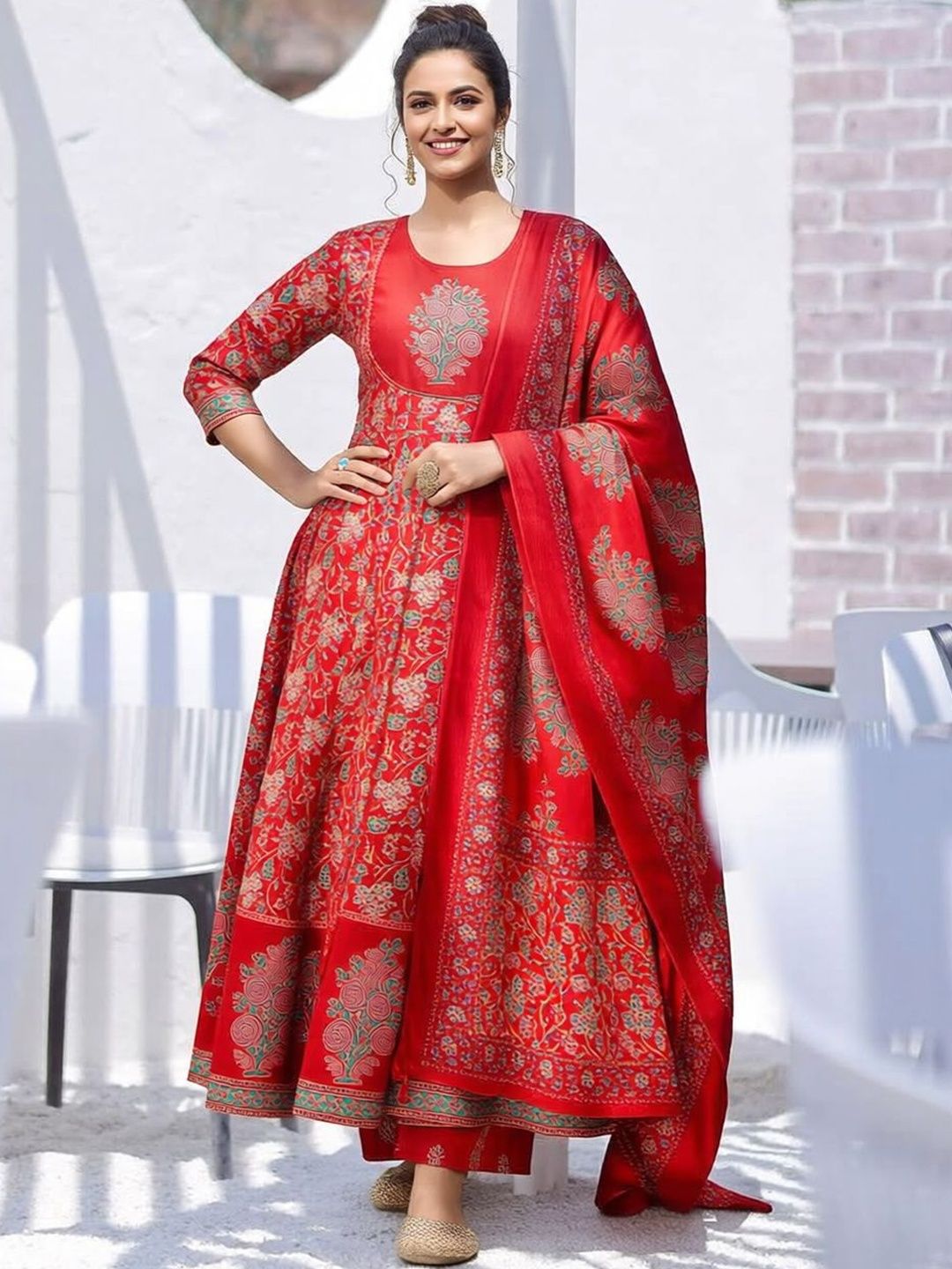 大型 NEW ETHNIC Seidea Print Design Buy SZN Women Ethnic Motifs Printed Tiered Kurta With Churidar