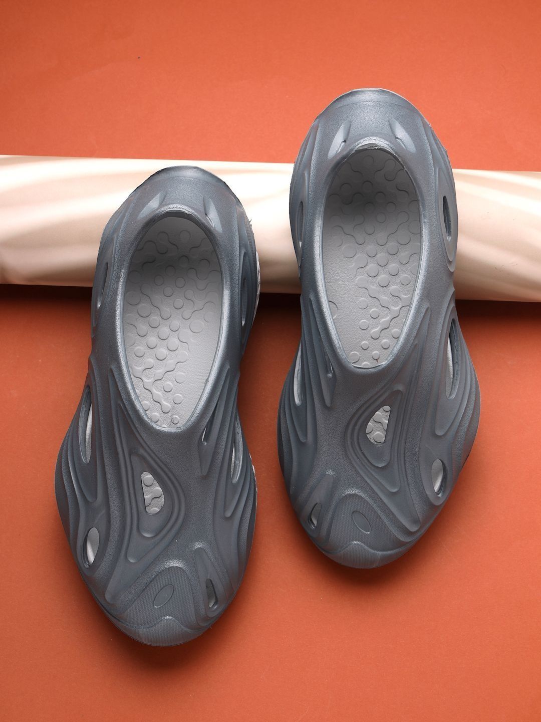 Bonkerz Men Slip-On