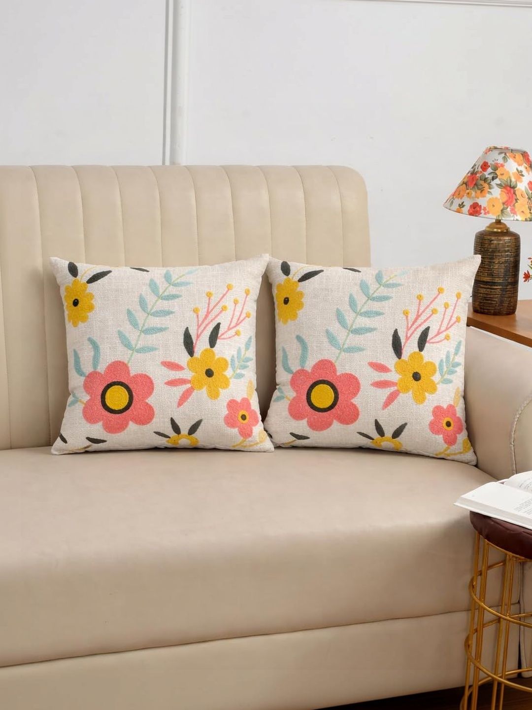 WEAVERS HUT Multicoloured Set of 2 Floral Square Cushion Covers
