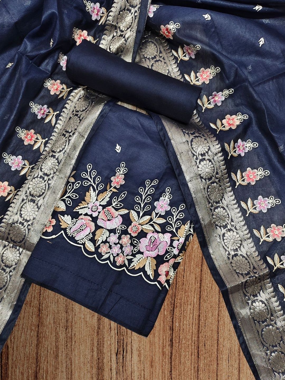 Naveera Embroidered Unstitched Dress Material
