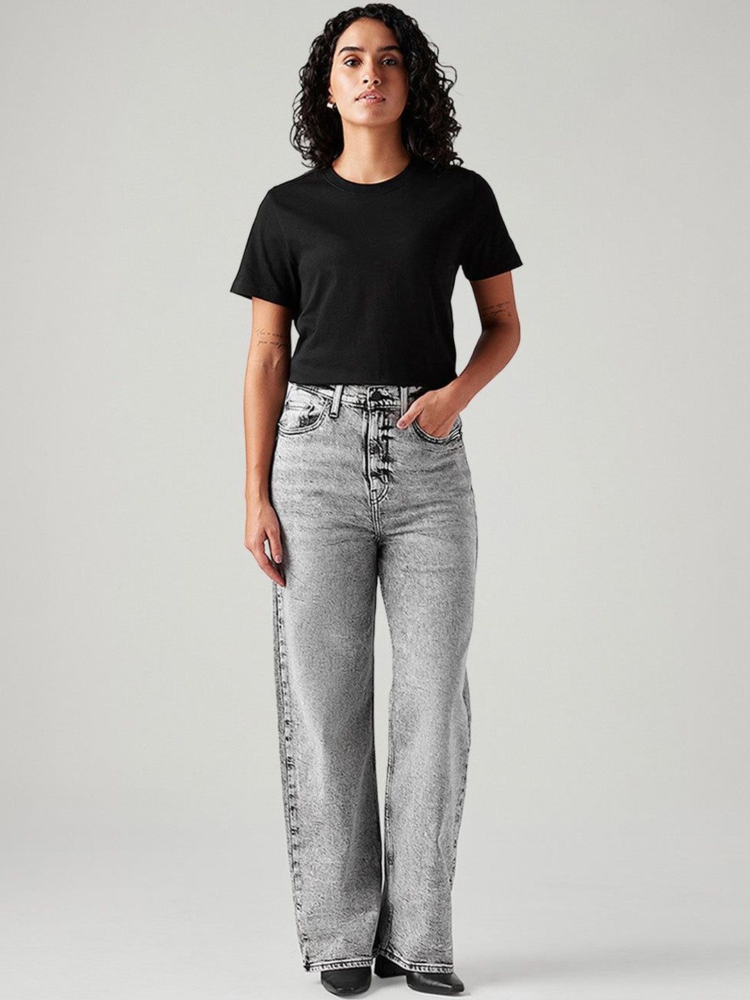 Light-Grey Loose Fit High Rise Jeans