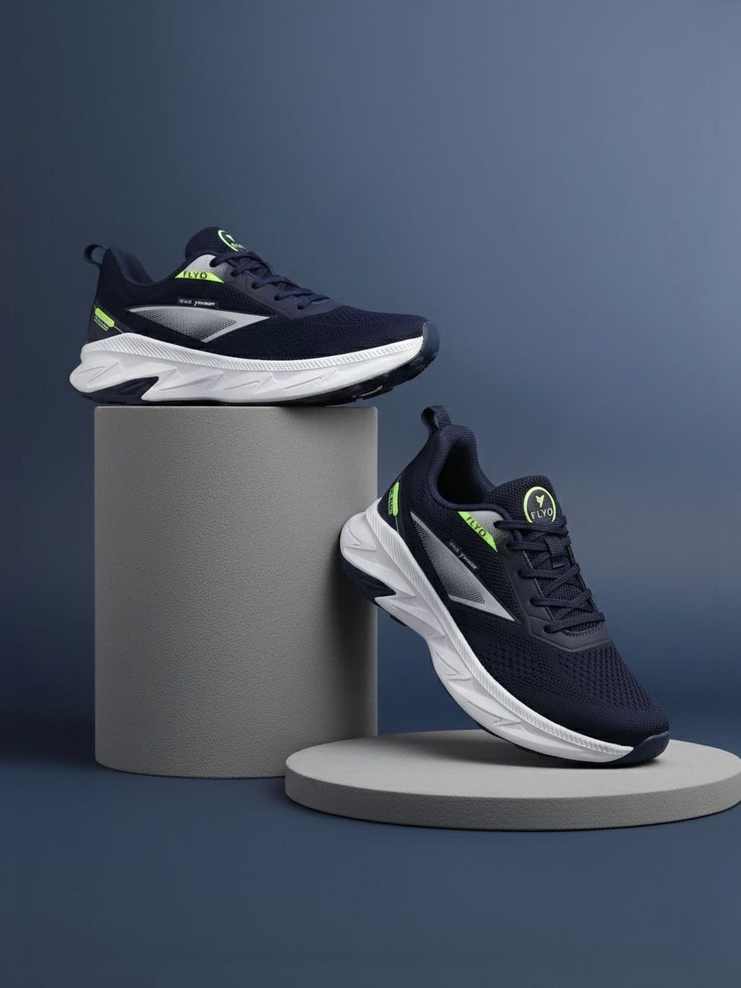 FLYO Men Mesh Running Non-Marking Shoes