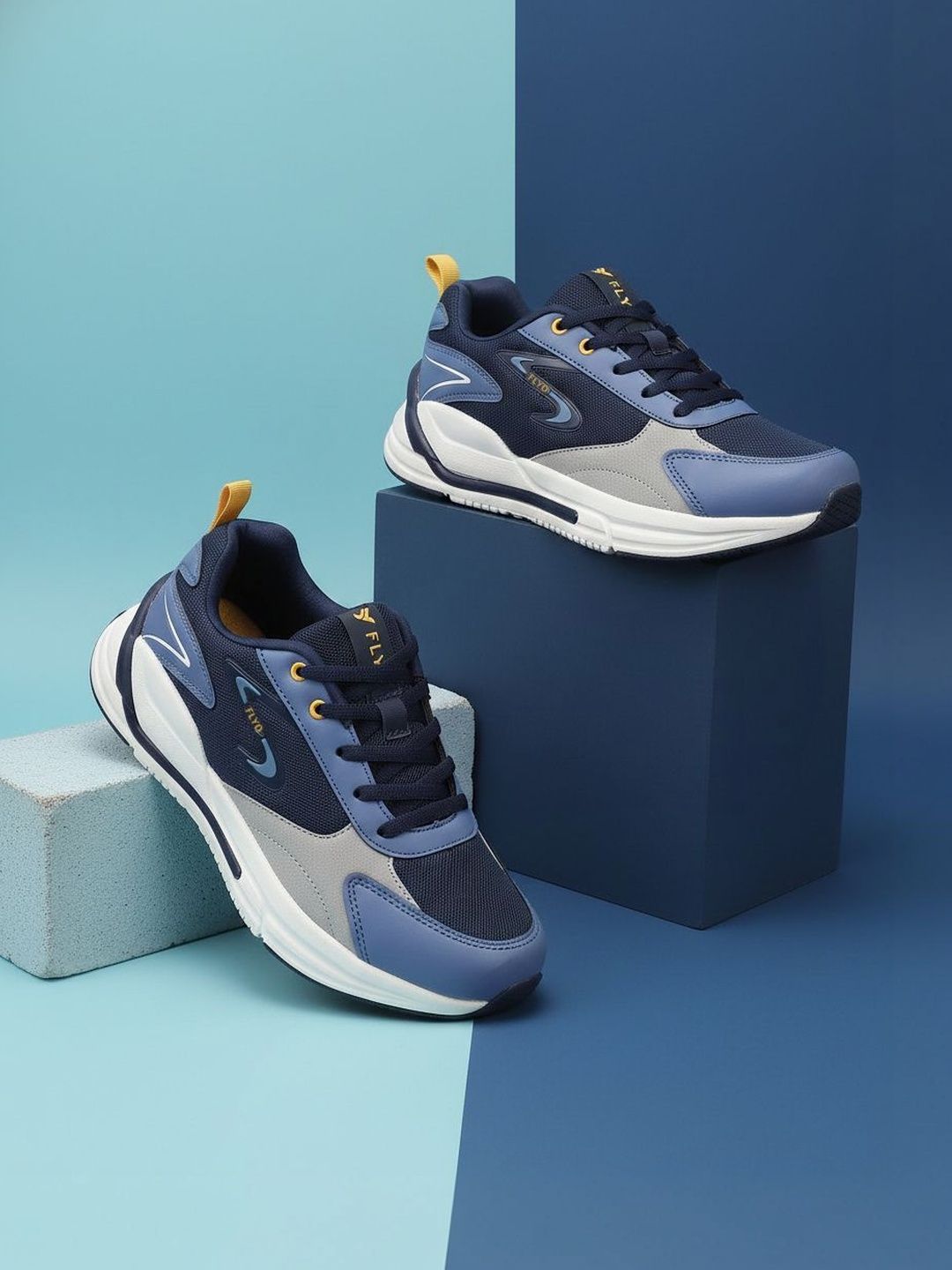 FLYO Men Mesh Training or Gym Non-Marking Shoes
