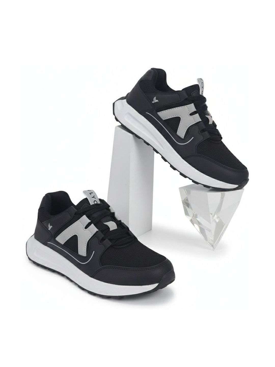 FLYO Men Mesh Training or Gym Non-Marking Shoes