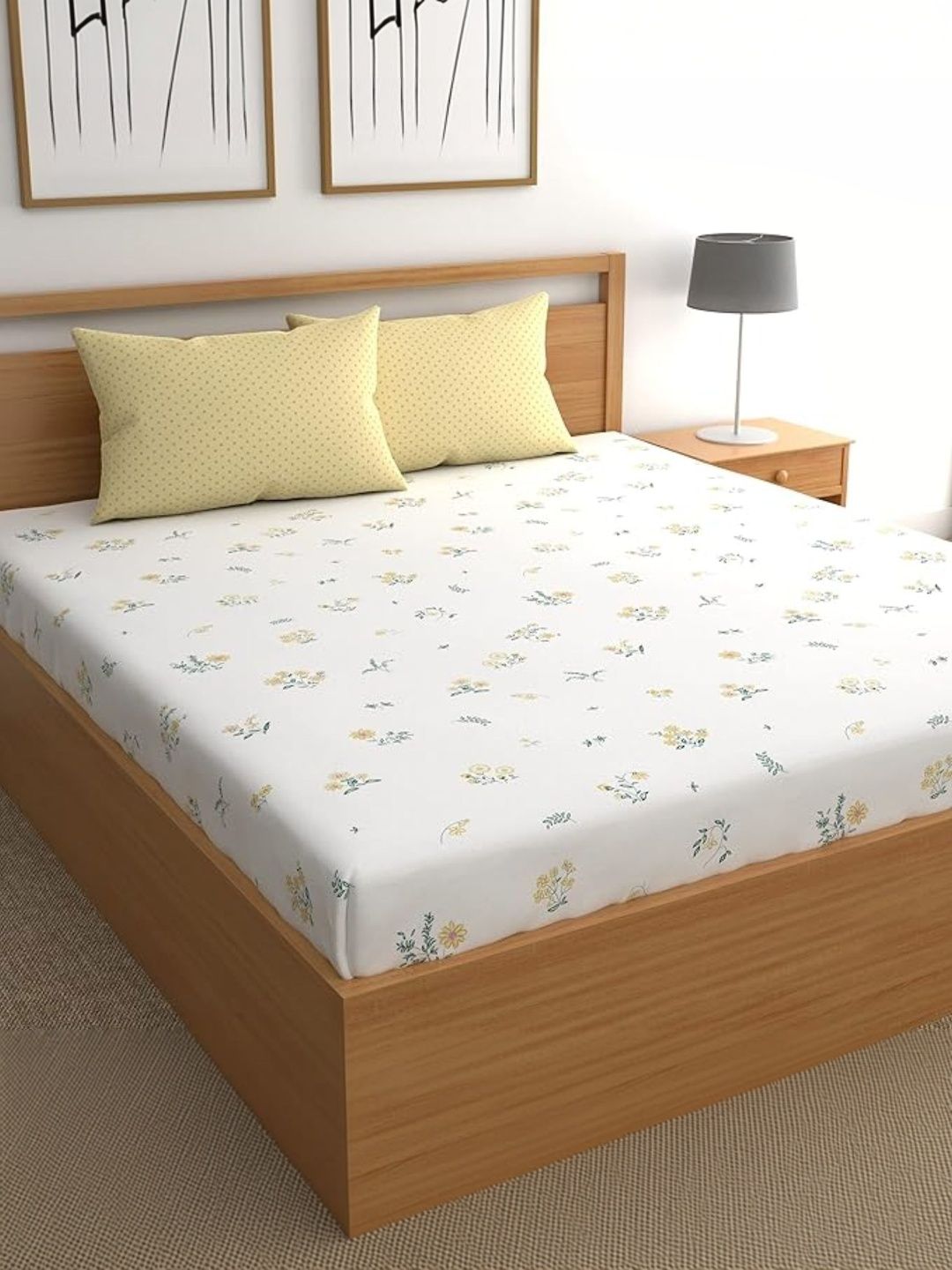 NeLeo Yellow & Cream-Coloured Floral 300 TC King Bedsheet with 2 Pillow Covers