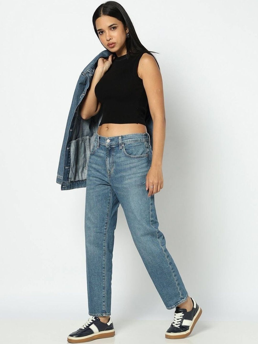 Mom fit Mid-Rise Jeans