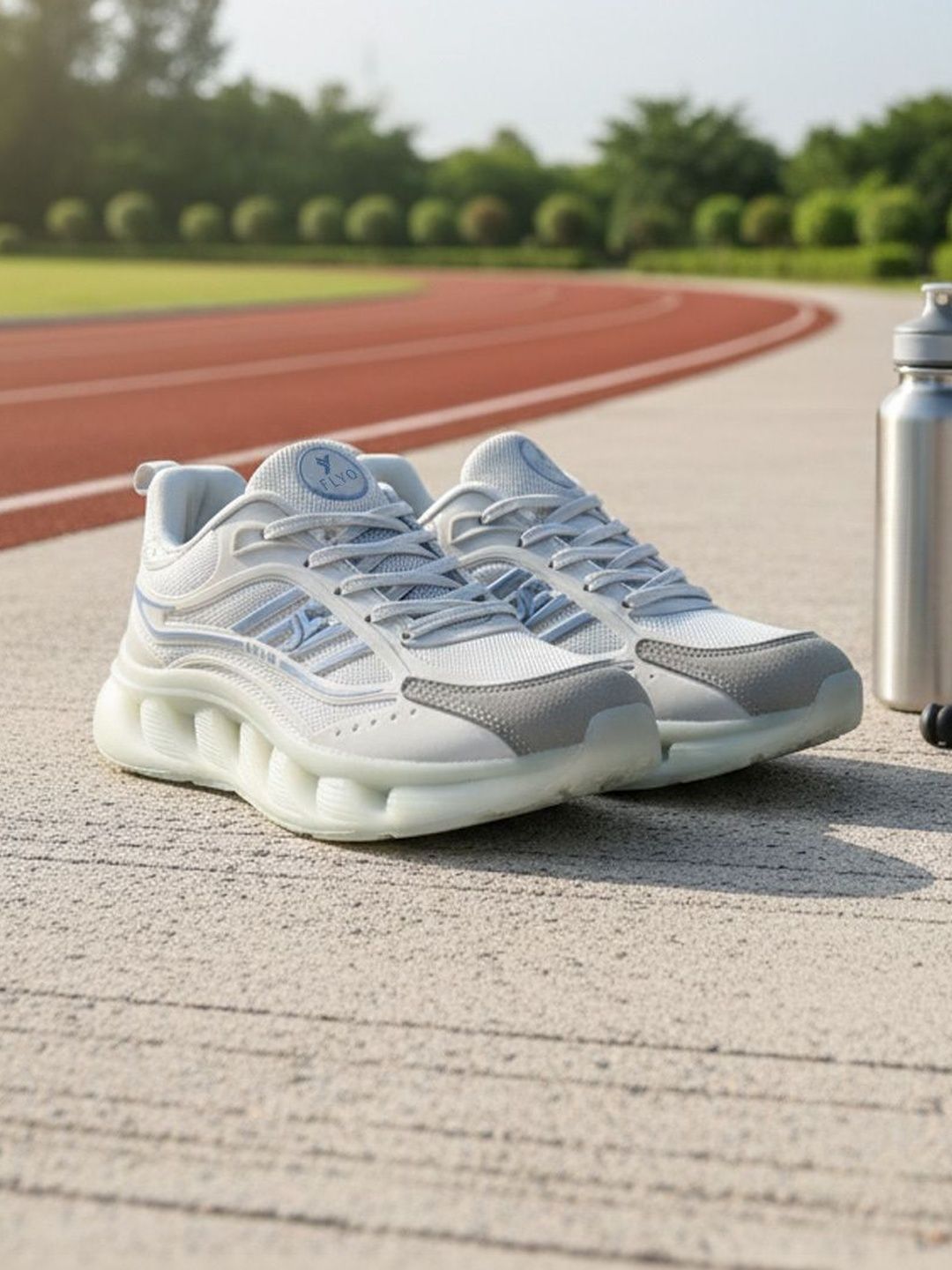 FLYO Men Mesh Running Non-Marking Shoes