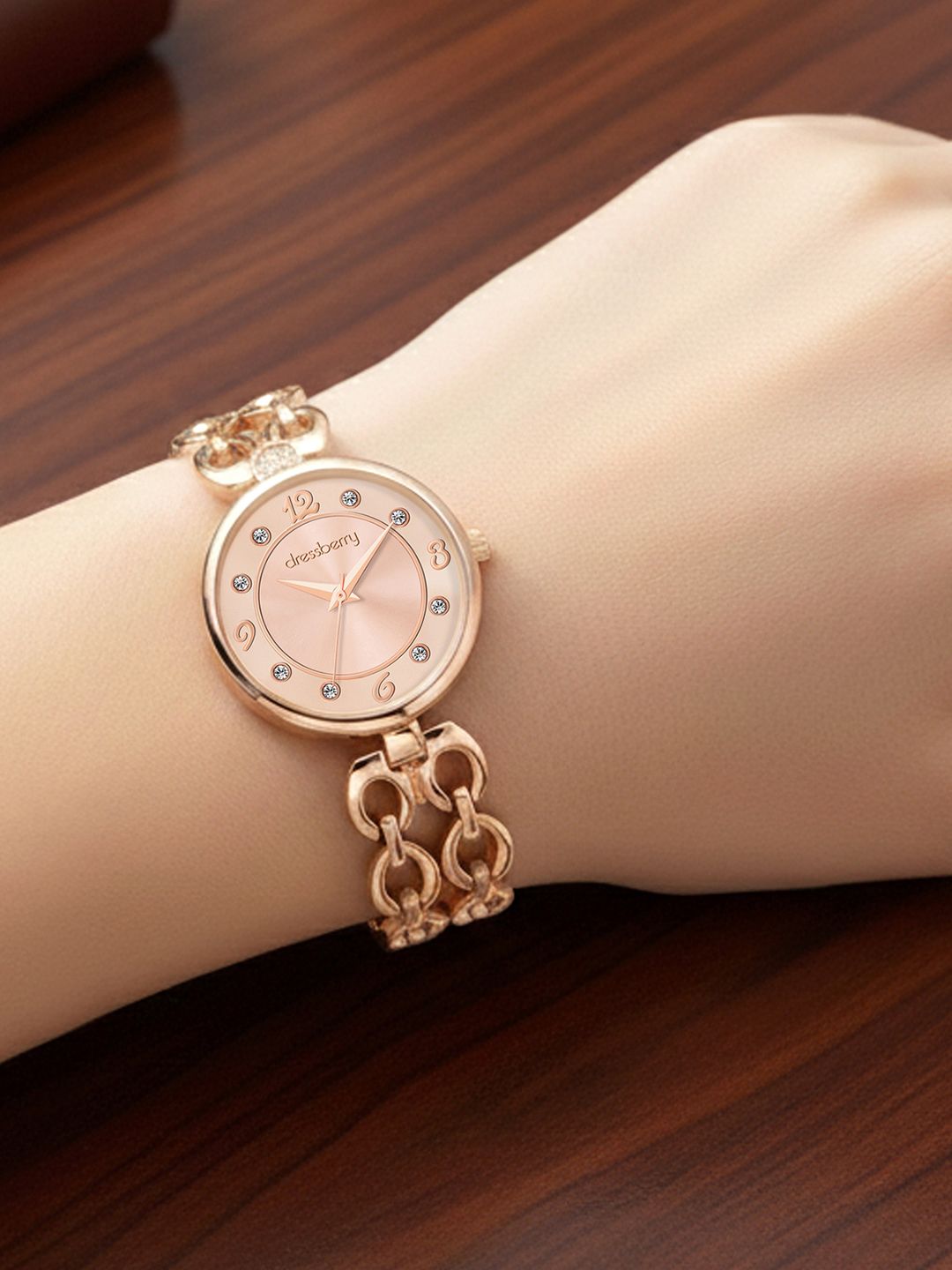 DressBerry Women Dial & Bracelet Style Straps Analogue Watch DB-048-ROSE GOLD