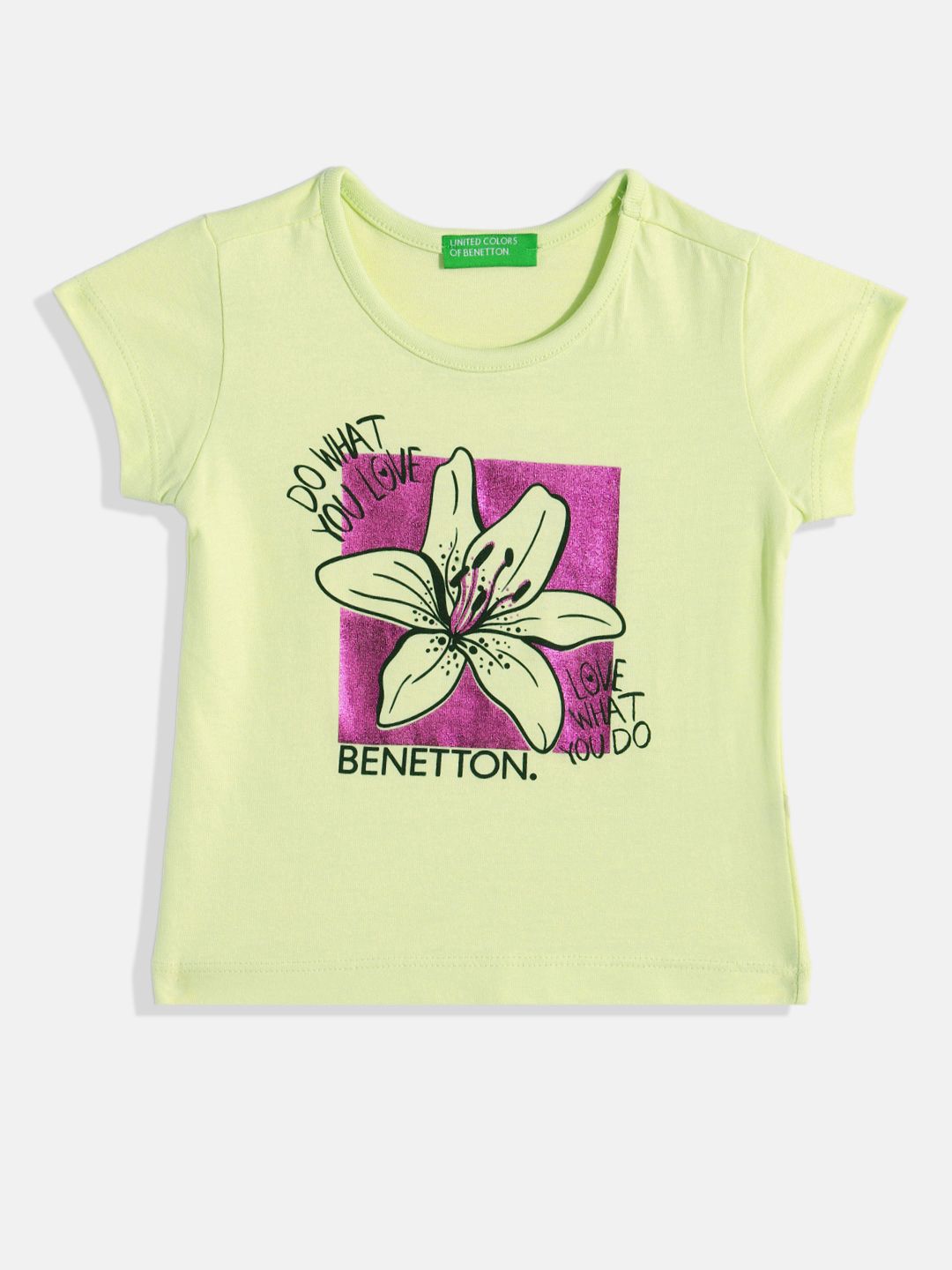 United Colors of Benetton Girls Graphic Printed T-shirt