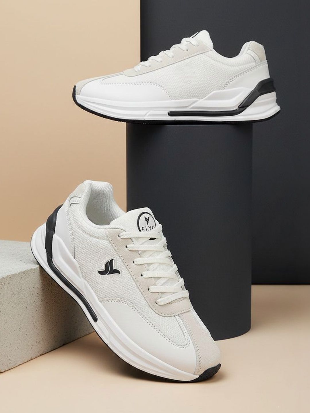 FLYO Men Mesh Running Non-Marking Shoes