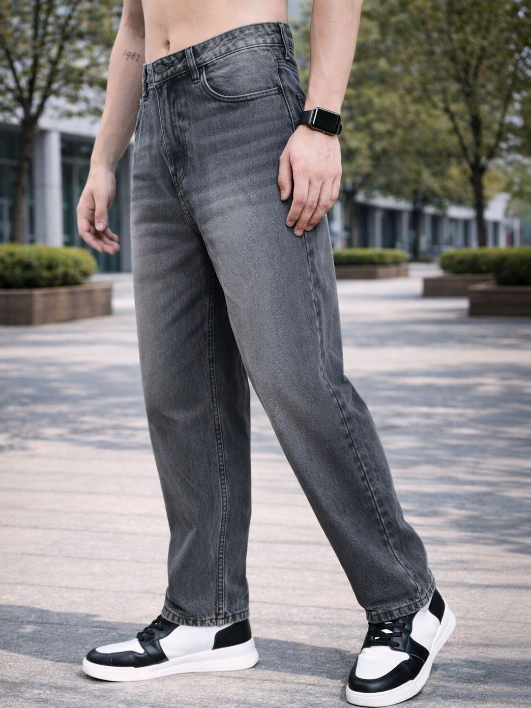 HERE&NOW Men High-Rise Light Fade Stretchable Jeans