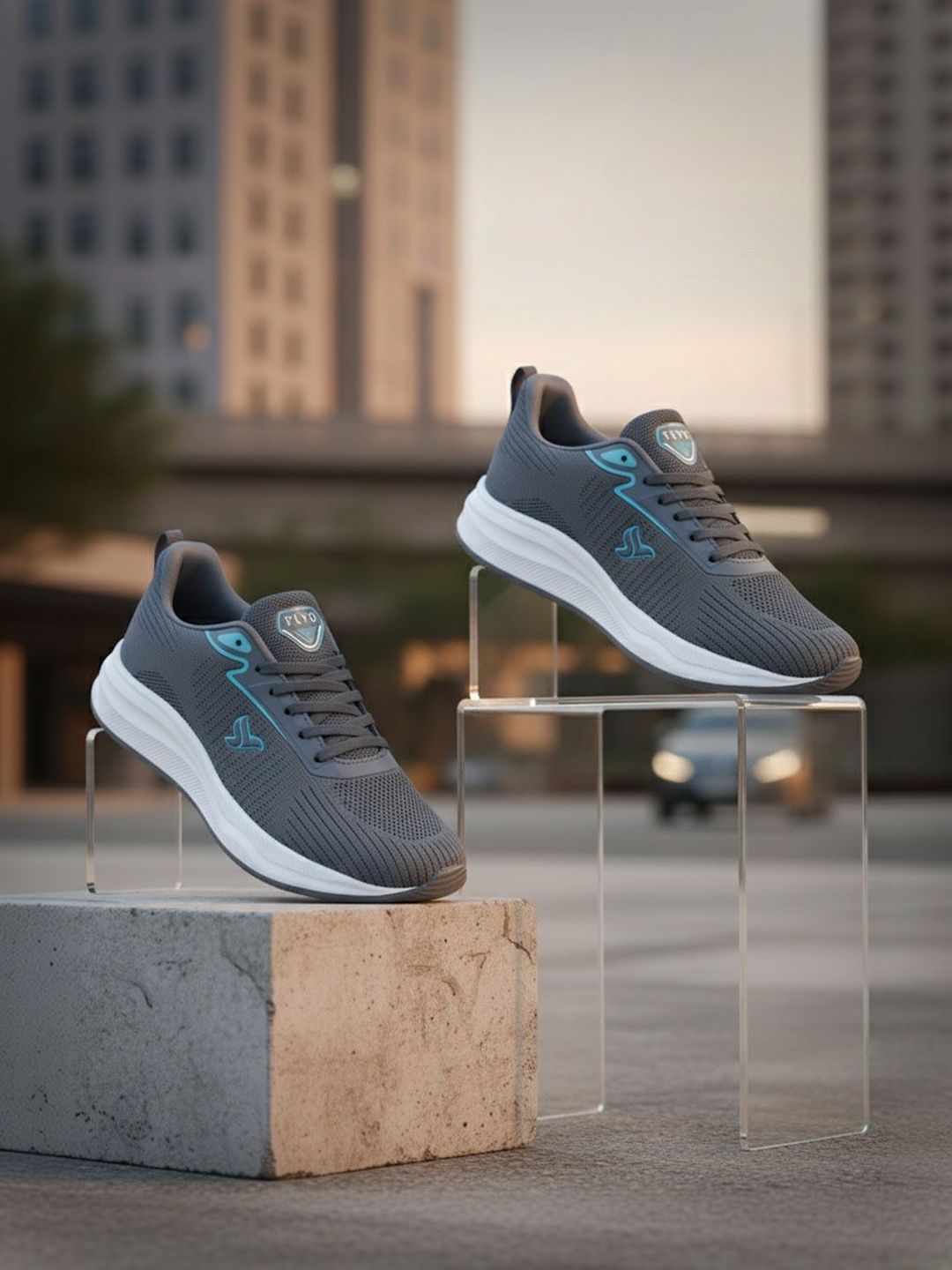 FLYO Men Mesh Running Non-Marking Shoes