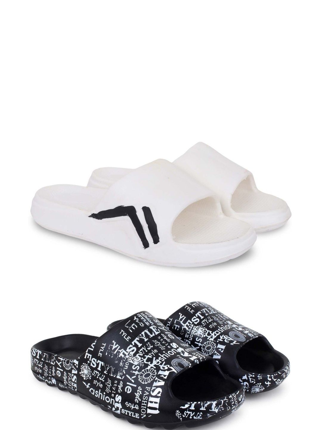 KAPYANSH Men Printed Sliders