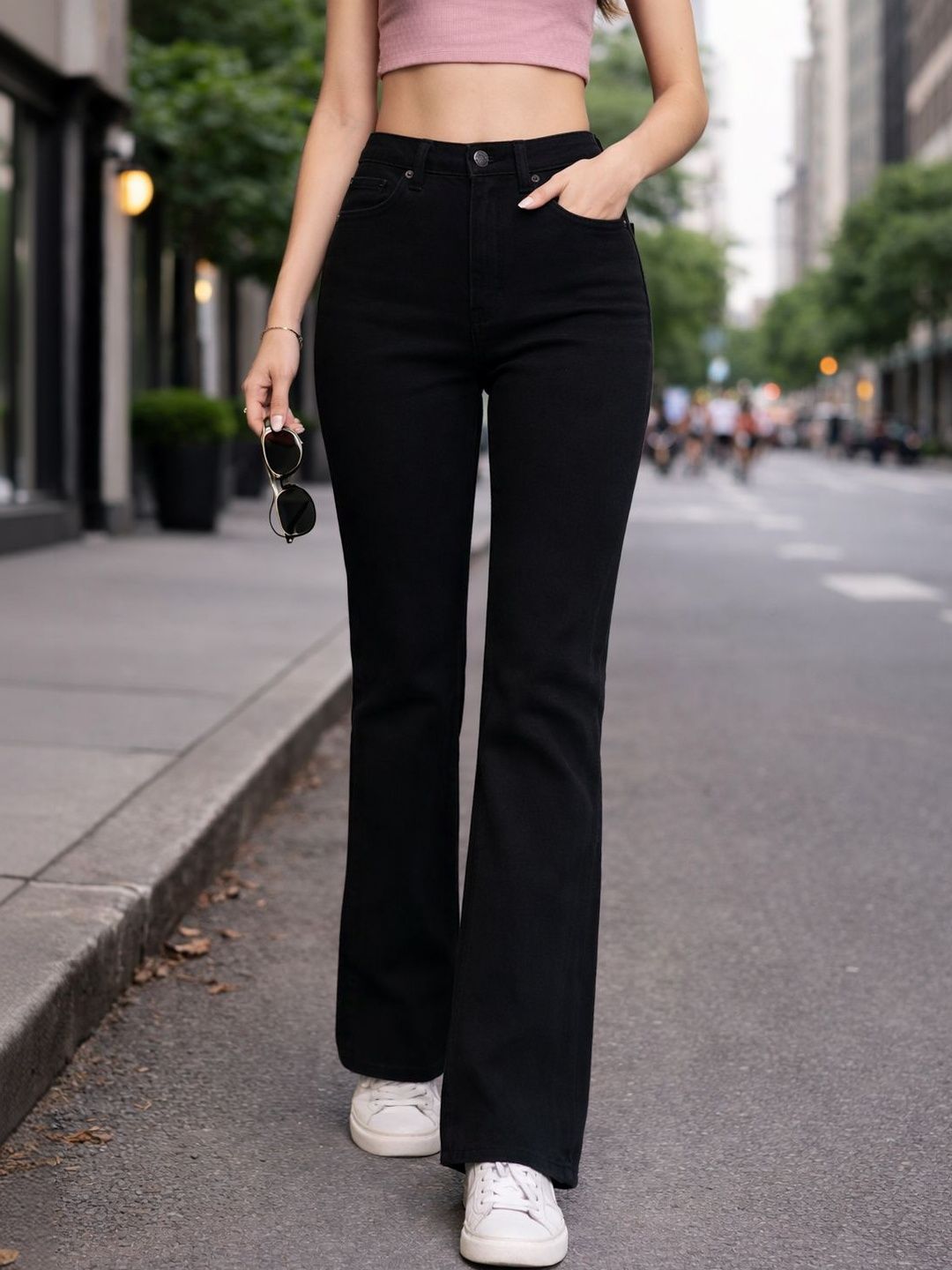 KASHIANXSTYLE KASHIANXSTYLE Women Bootilicious Bootcut High-Rise Stretchable Jeans
