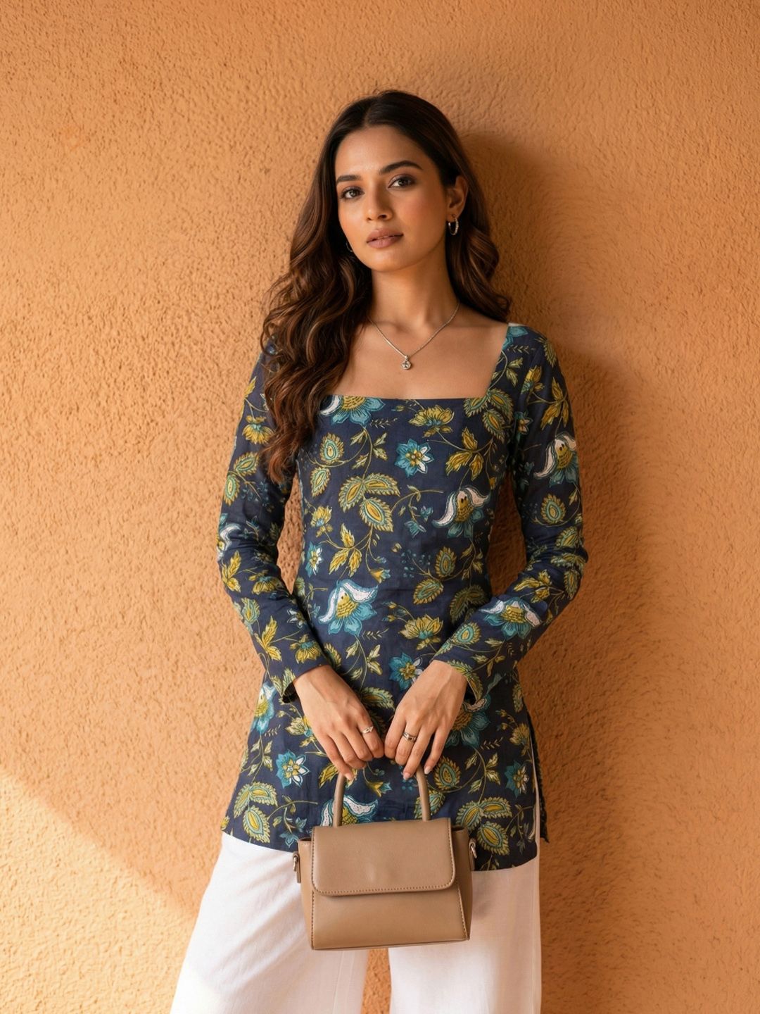 KAORI BY SHREYA AGARWAL Floral Printed Square Neck Pure Cotton Kurti