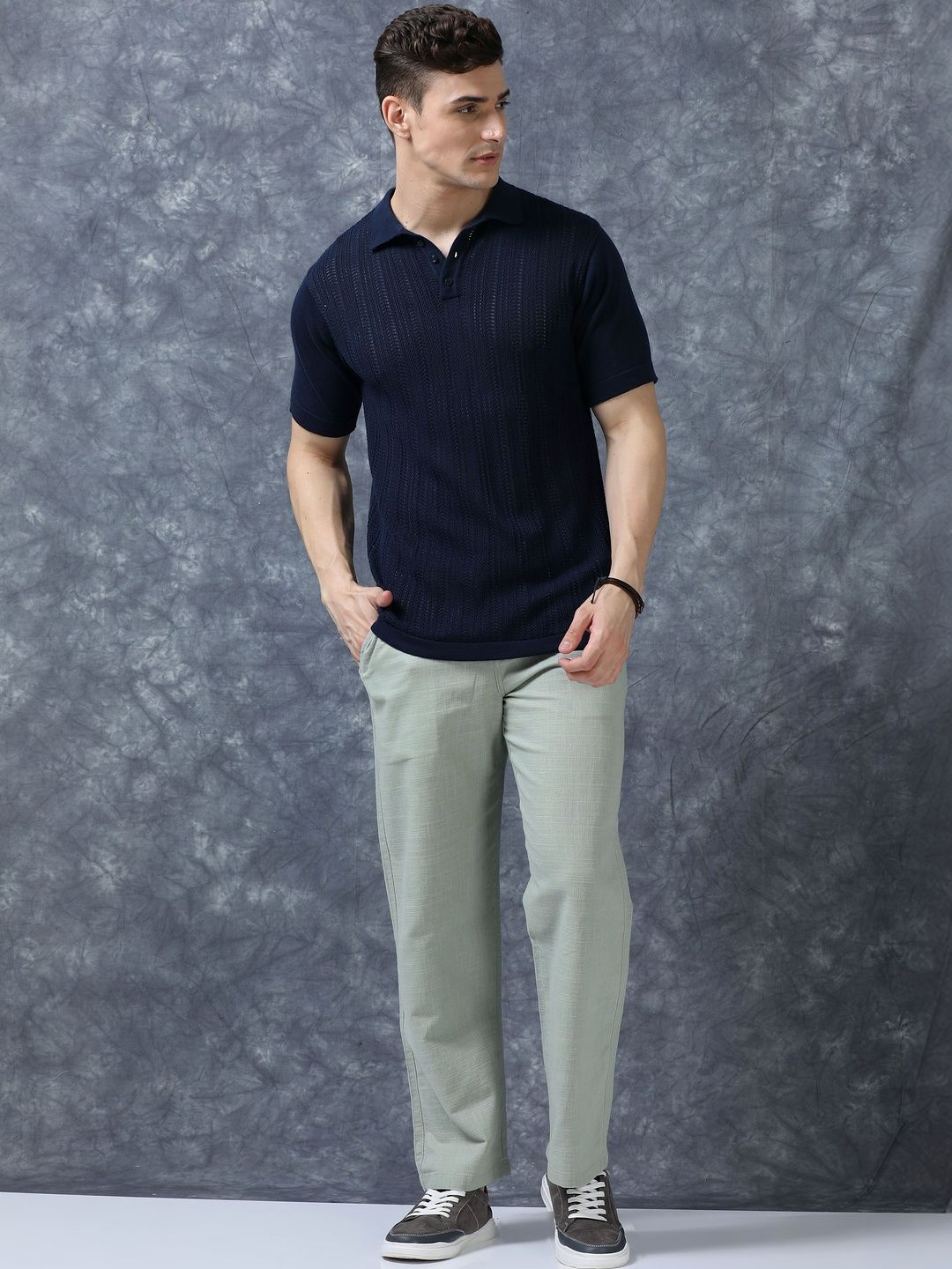 The Roadster Lifestyle Co Men Relaxed Fit Trousers