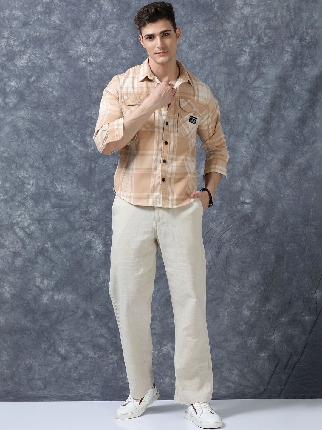 The Roadster Lifestyle Co Men Relaxed Fit Trousers