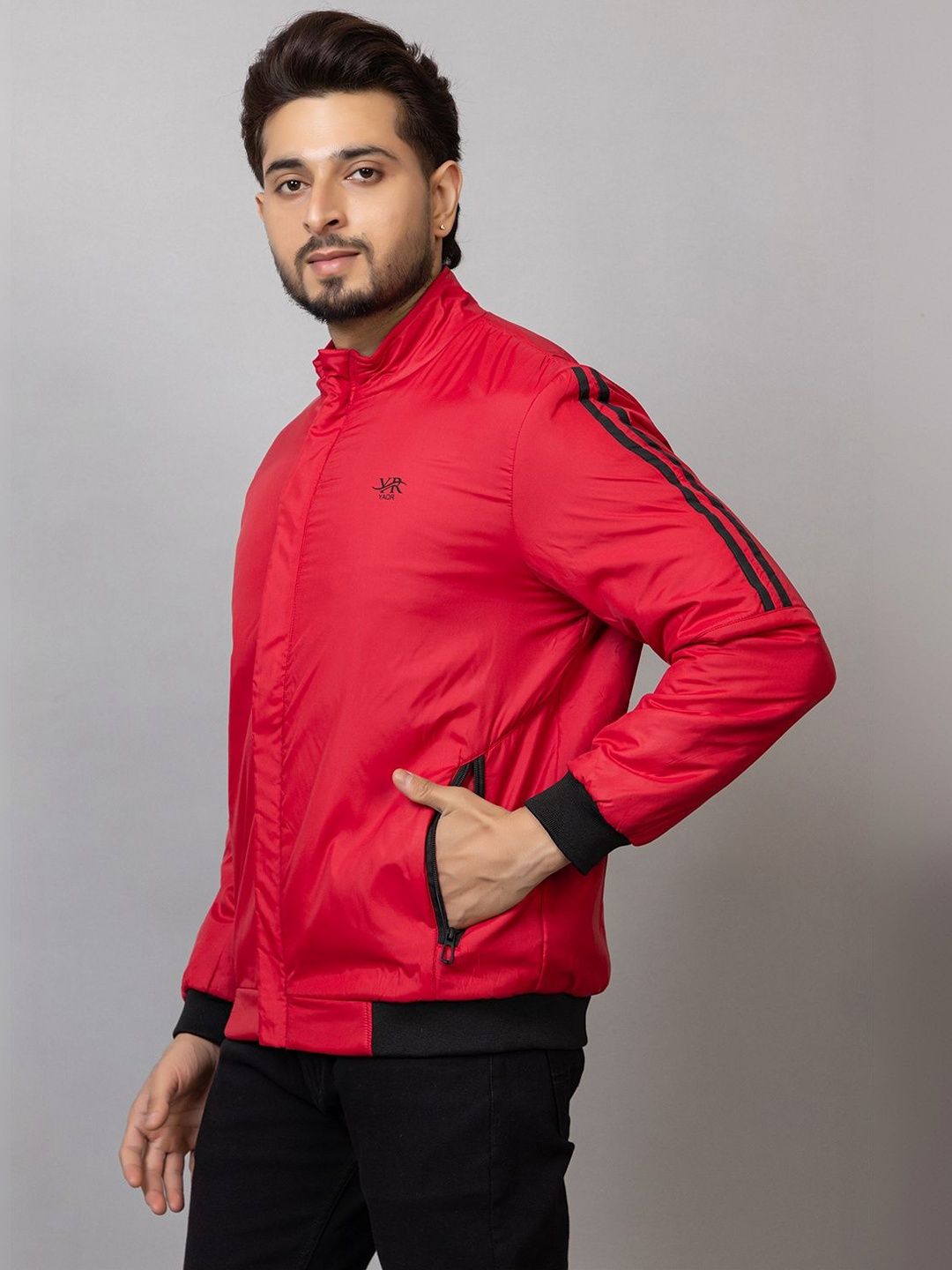 YAQR Men Colourblocked Lightweight Bomber Jacket
