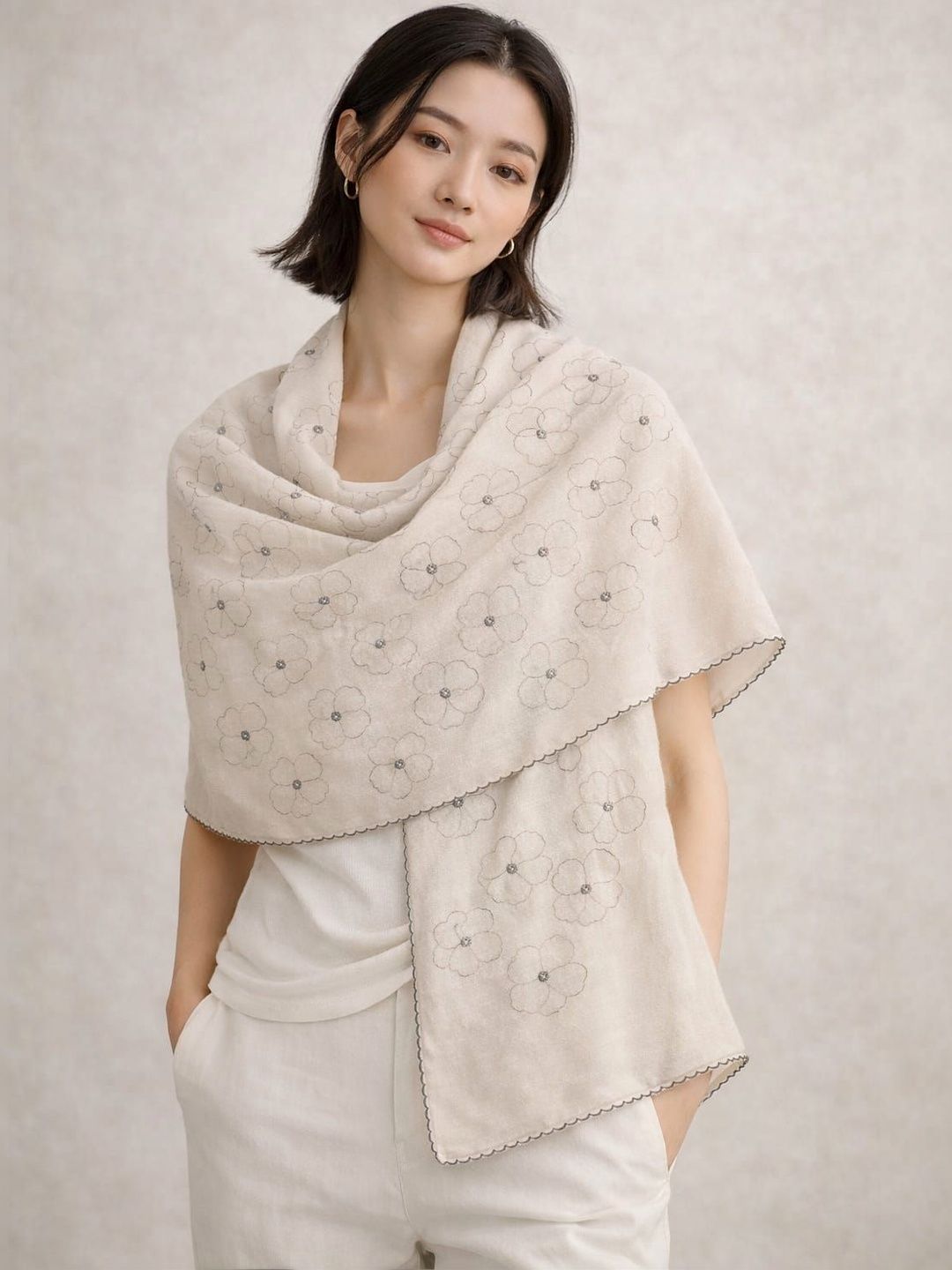 SAHINA DUPATTA Embroidered Dupatta with Thread Work