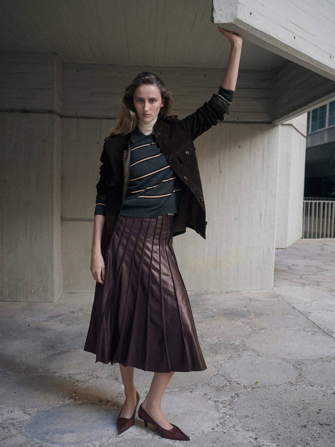 Godet Details Faux Leather Flared Midi Skirt