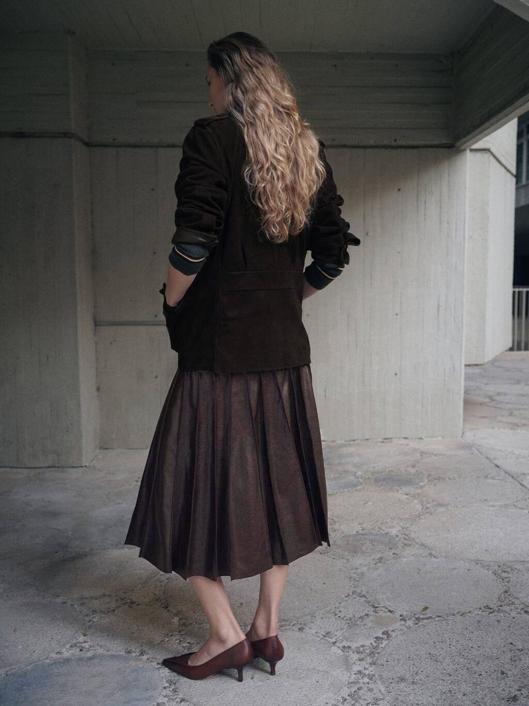 Godet Details Faux Leather Flared Midi Skirt