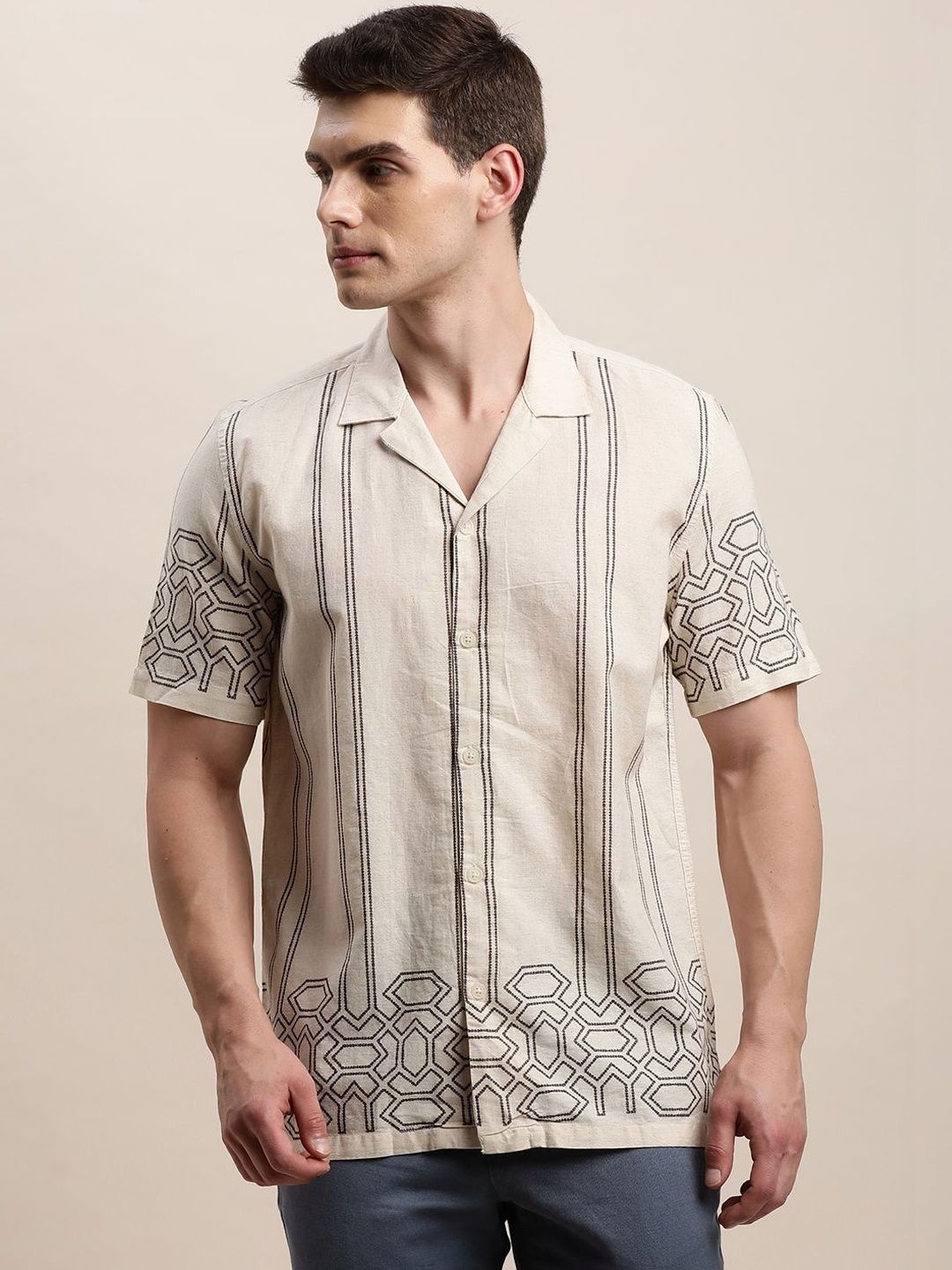 Turtle Men Slim Fit Printed Casual Shirt
