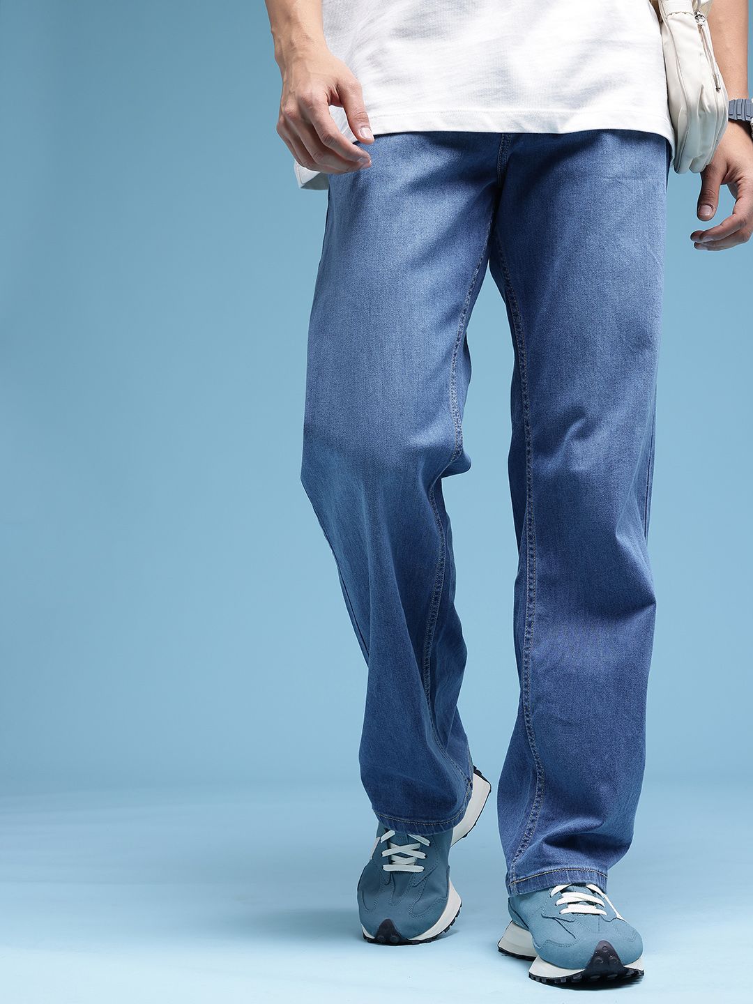 Men Straight Fit Jeans HERE&NOW Men Straight Fit Light Fade Stretchable Jeans