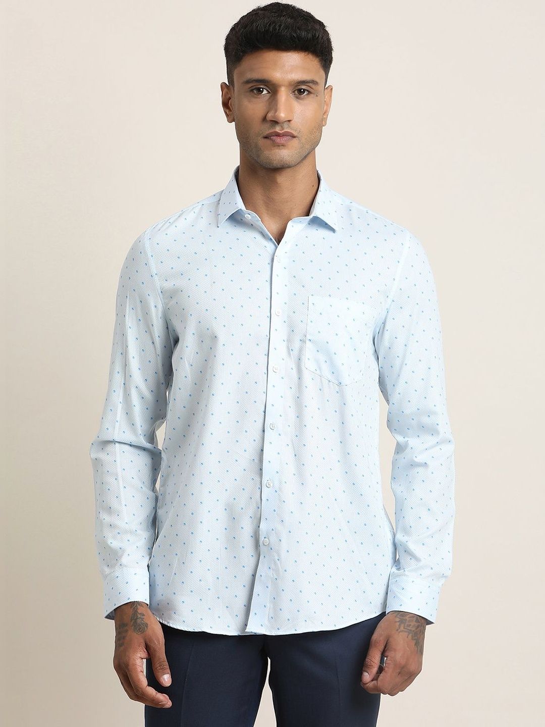 Turtle Men Standard Slim Fit Printed Casual Shirt