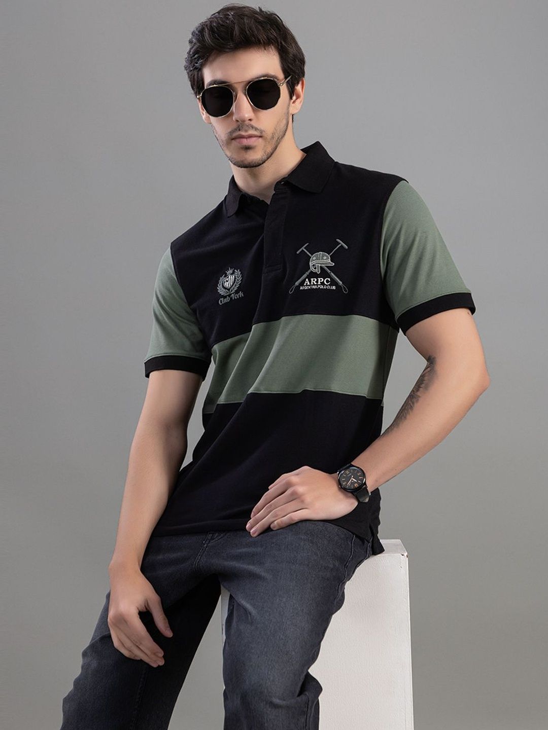 Club York Men Colourblocked Polo Collar T-shirt