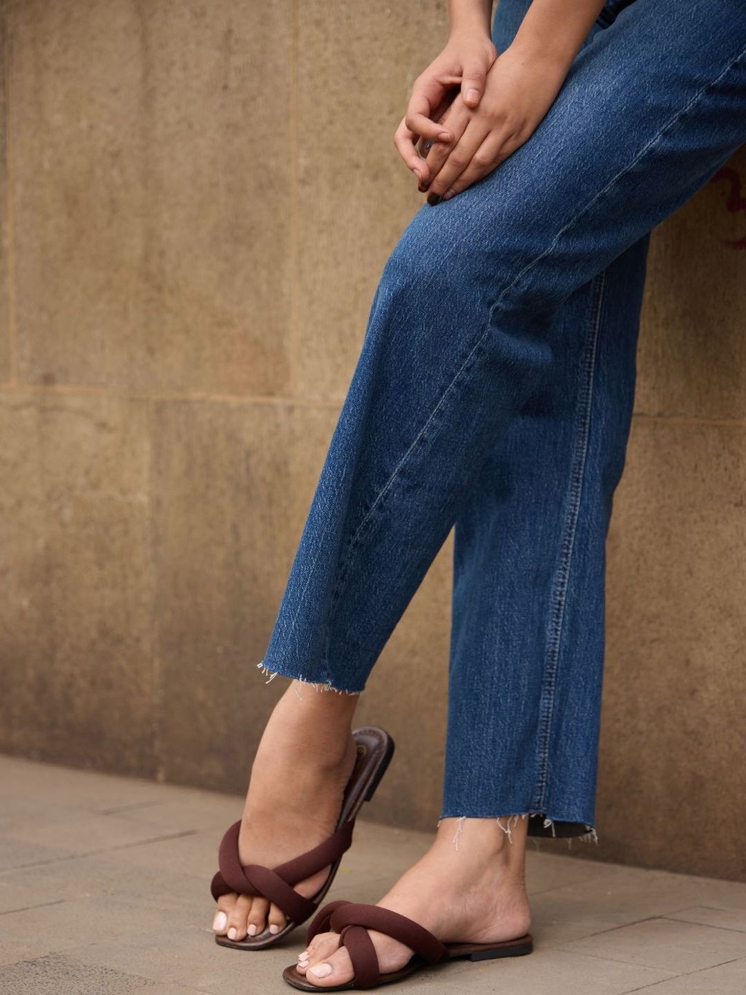CAI CAI Cloudknot Mocha Flats