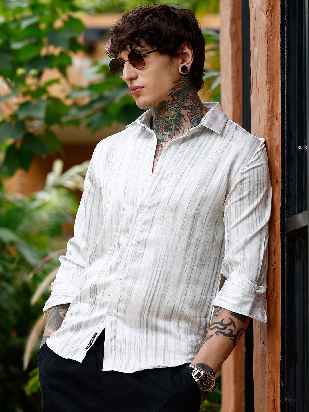 CAHOOT Men Striped Casual Shirt