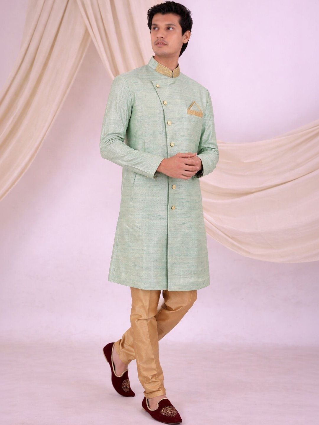 Desibutik Floral Woven Design Mandarin Collar Sherwani With Pyjama