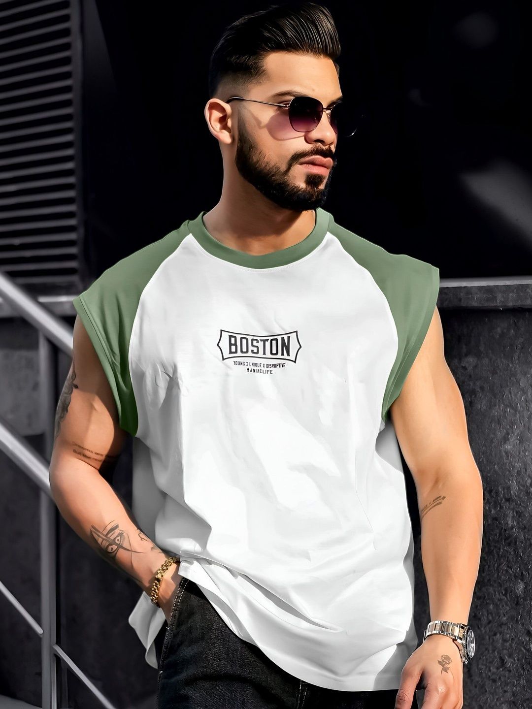 Maniac Men Brand Logo Colourblocked T-shirt