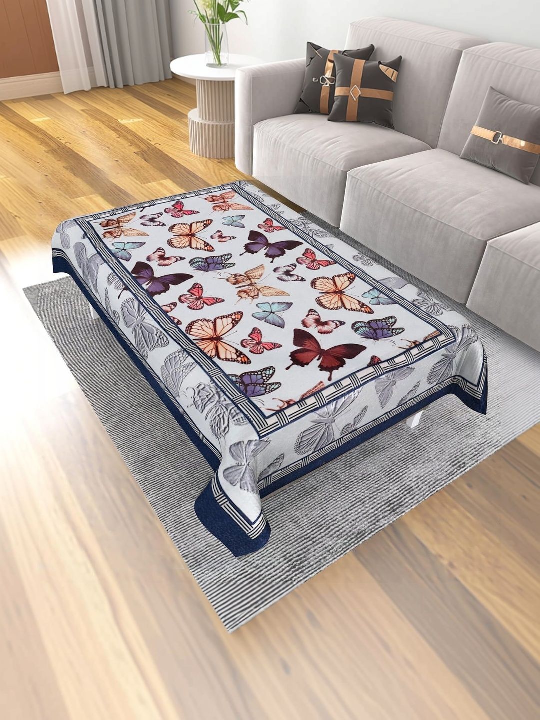 zukiodecor Multicoloured Set of 4 4-Seater Table Cover