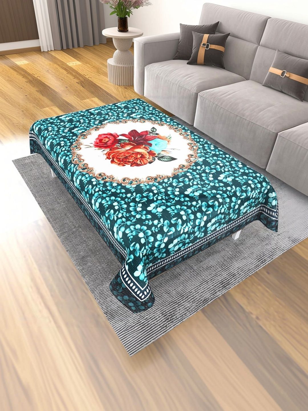 zukiodecor Multicoloured Floral 4-Seater Table Cover
