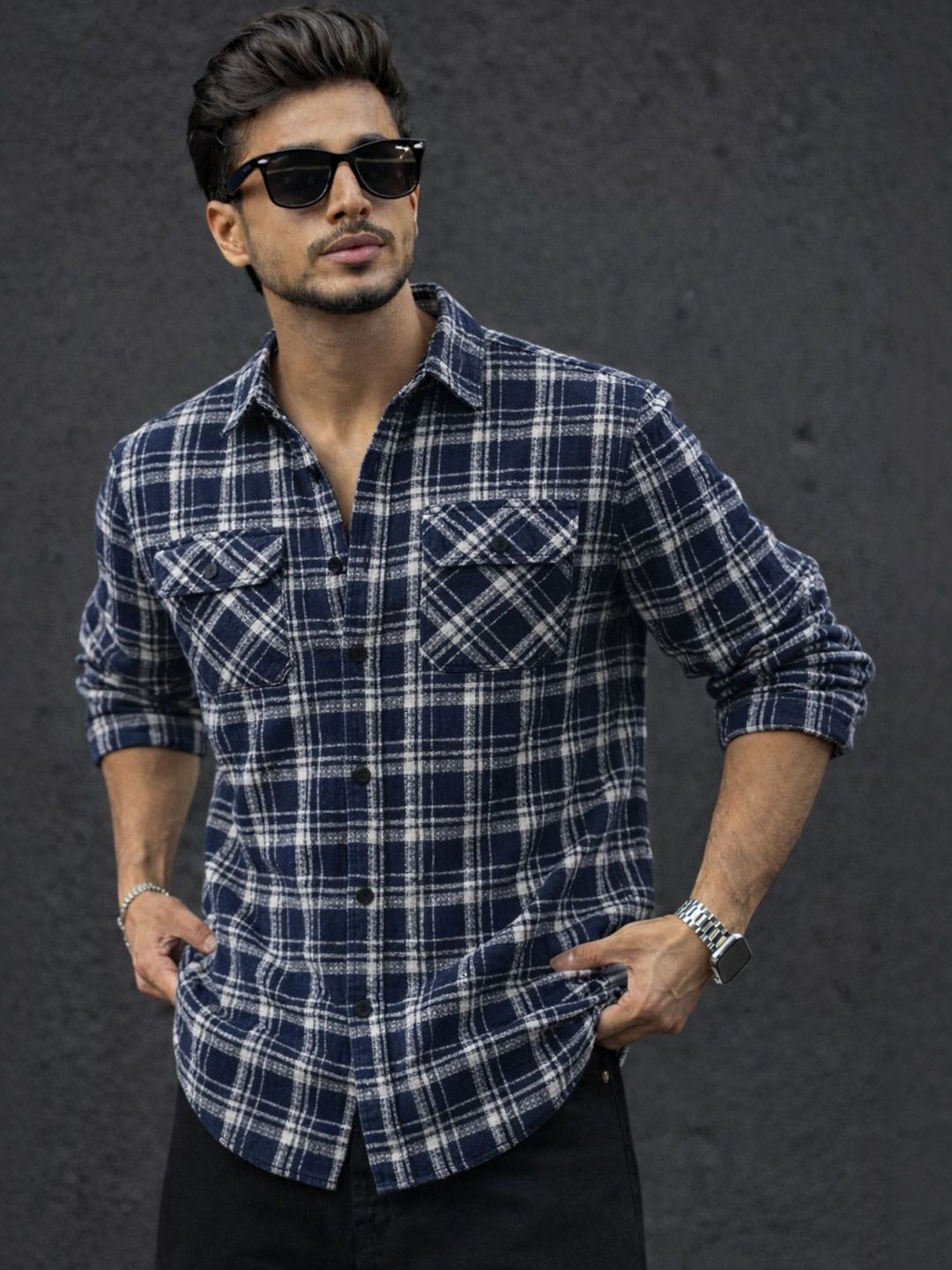 COMBRAIDED Men Checked Casual Shirt