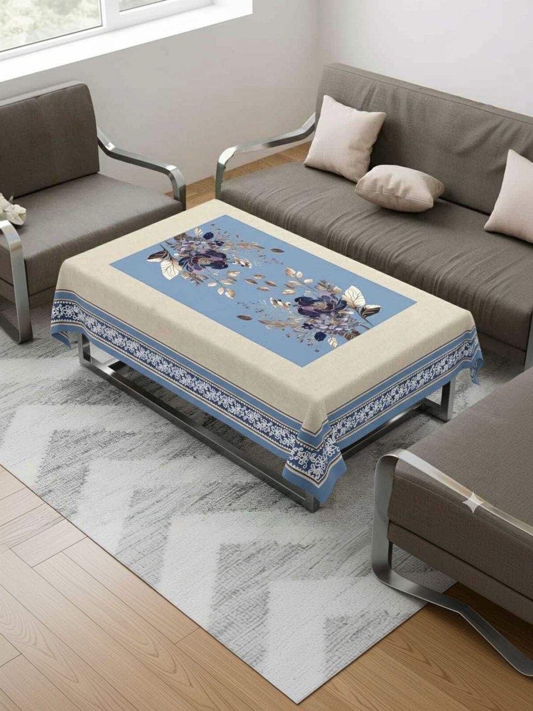 zukiodecor Multicoloured Floral 4-Seater Table Cover