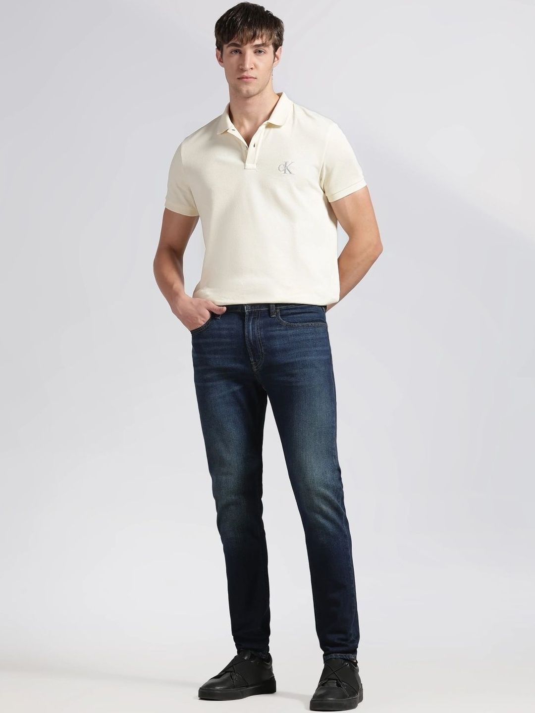 Calvin Klein Jeans Calvin Klein Jeans Men Slim Fit Mid-Rise Light Fade Stretchable Jeans